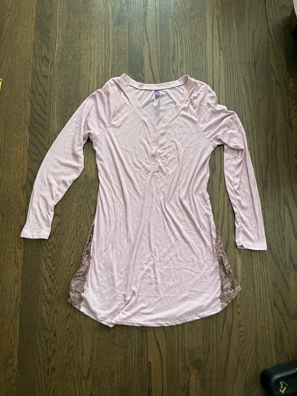 Adore Me Light Pink Long-Sleeve Sleep Tunic with Lace Panels